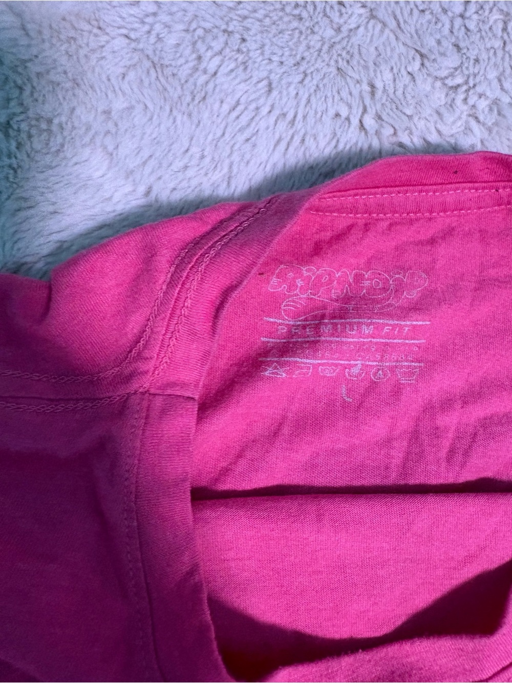 Pink RipNDipPocket Tee with Cat Patch - Picture 2 of 3